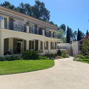 Maison d'hôtes Le Repos Du Keyrie, Saint-Marc-Jaumegarde